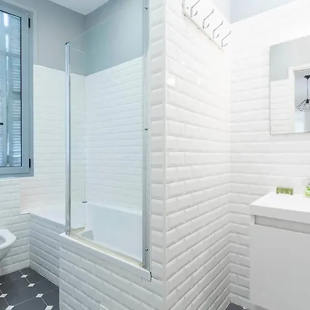 Daire Grand Climatise Centre