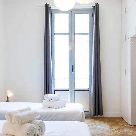 Daire Grand Climatise Centre